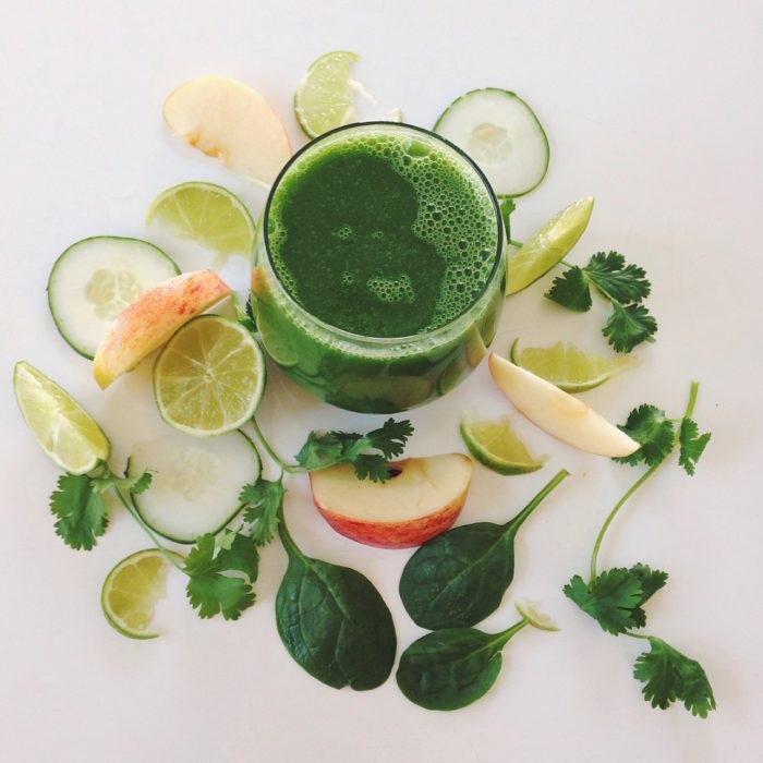 THE POWER CLEANSER: CILANTRO, SPINACH, APPLE & LIME.