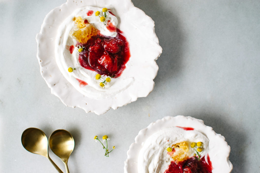 EMILY DICKINSON’S RED WINE PLUM COMPOTE WITH CHAMOMILE VANILLA BEAN CREAM | ONE WEEK IN AMHERST.