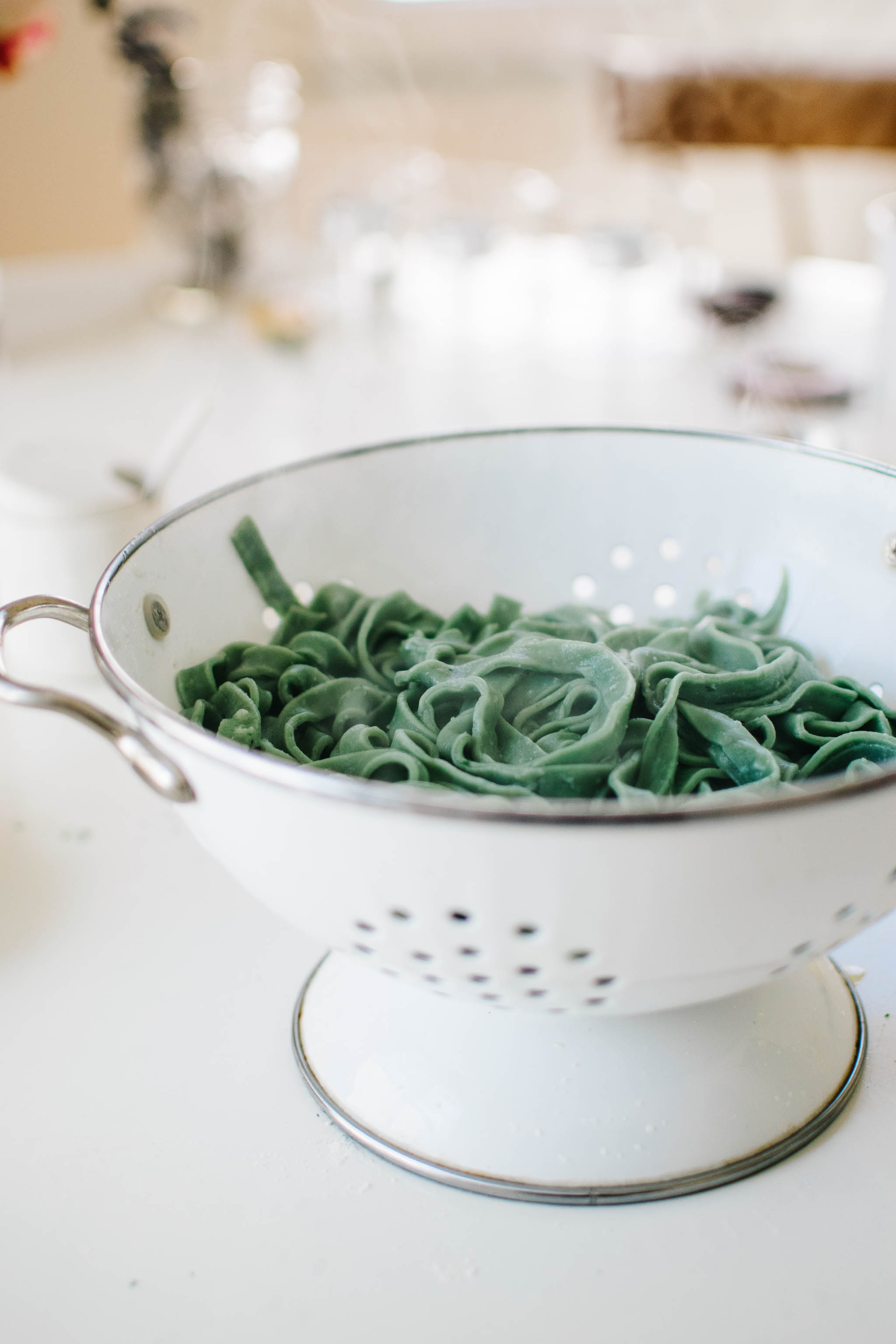 superfood green pasta collander
