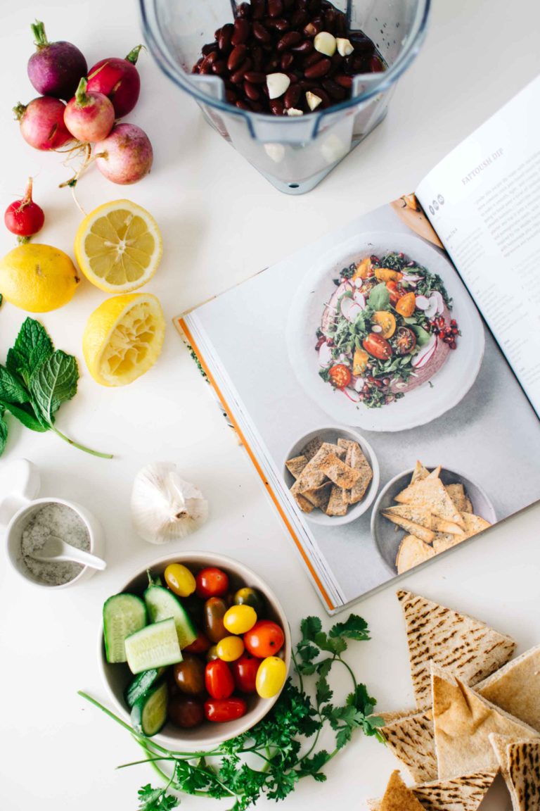 IZY'S FATTOUSH DIP. | Kale & Caramel