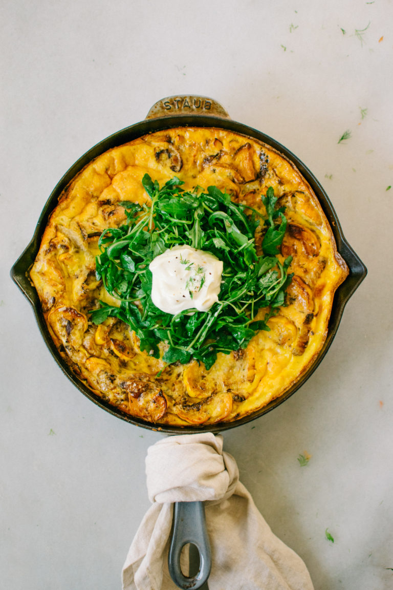 ROASTED DELICATA SQUASH & FENNEL FRITTATA WITH HERB SALAD. | Kale & Caramel